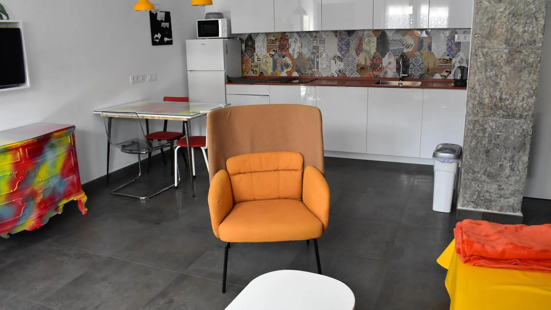 Sevilla Urban Flat 0*,